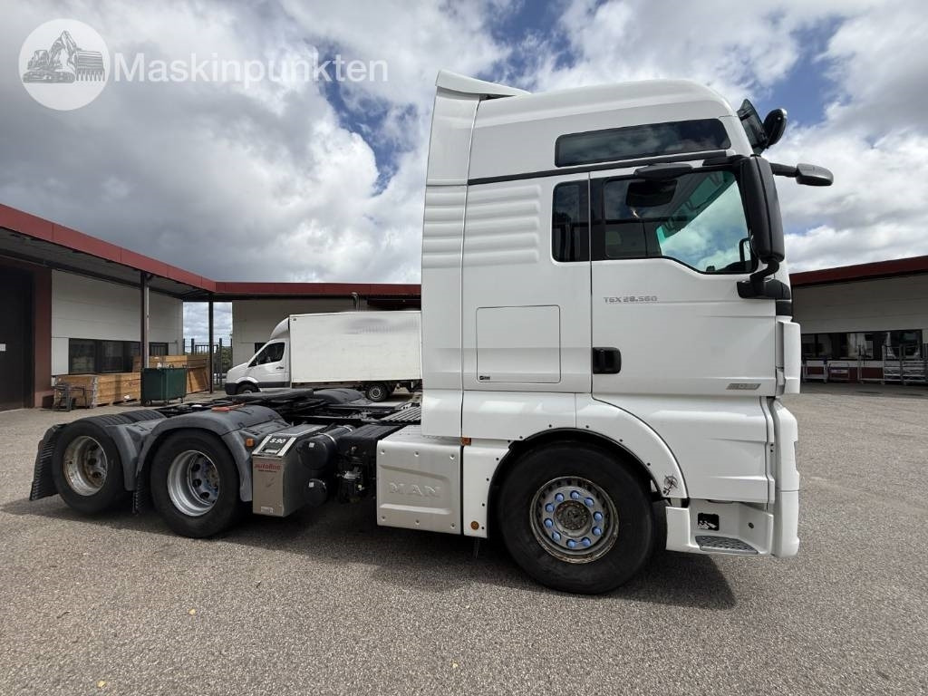 MAN TGX 25.560 - Tegljač: slika 4 MAN TGX 25.560 - Tegljač: slika 4