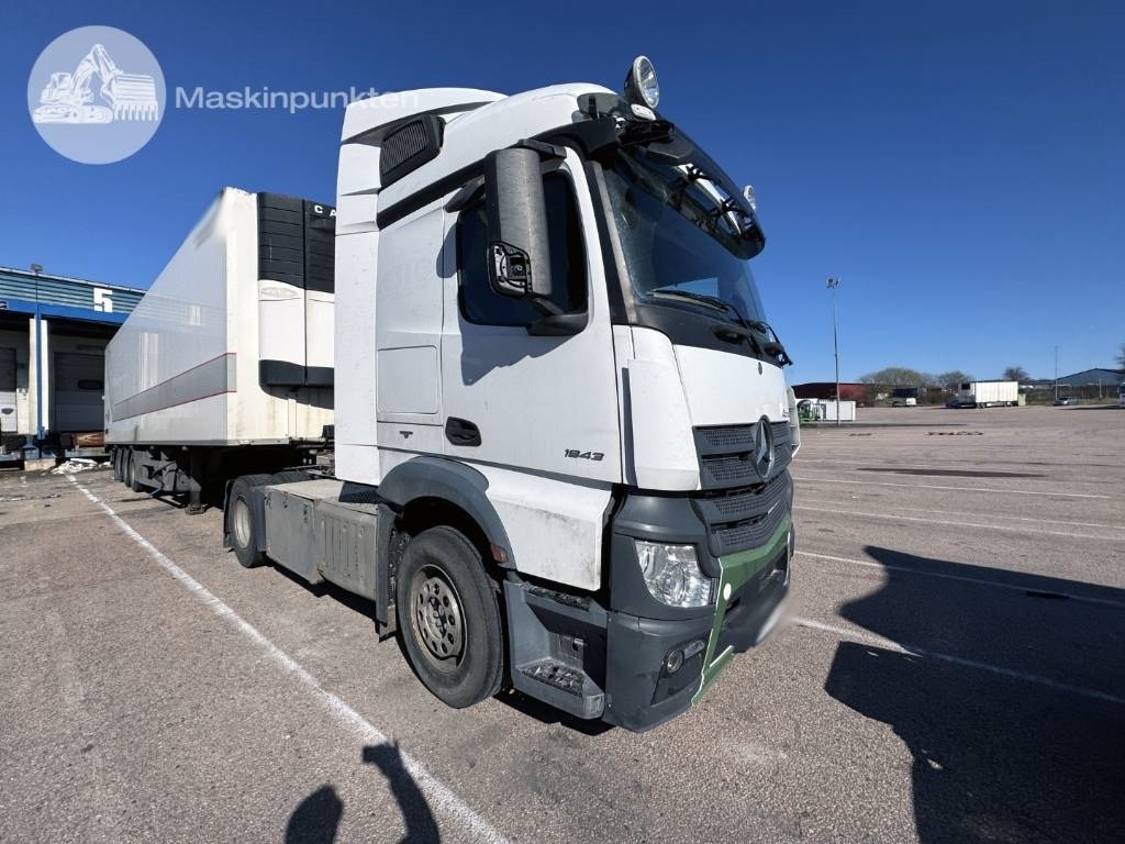 Mercedes-Benz Actros 1843 - Tegljač: slika 1 Mercedes-Benz Actros 1843 - Tegljač: slika 1