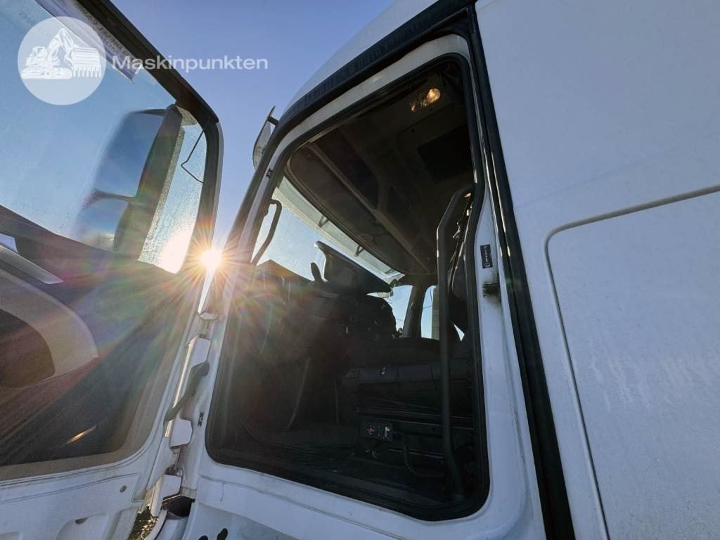 Tegljač Mercedes-Benz Actros 2545: slika 44