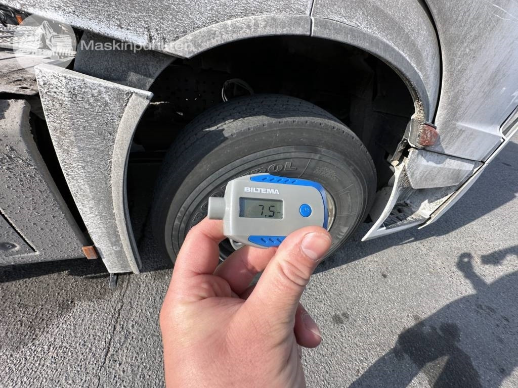 Tegljač Mercedes-Benz Actros 2545: slika 42