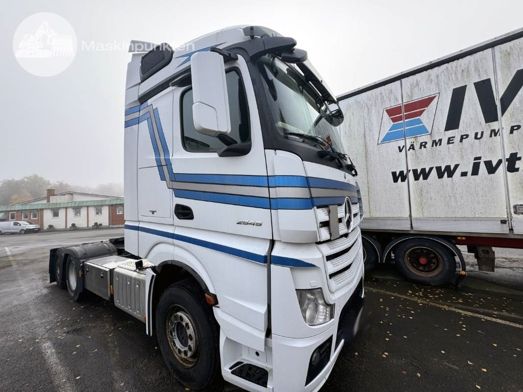 Mercedes-Benz Actros 2545 - Tegljač: slika 2 Mercedes-Benz Actros 2545 - Tegljač: slika 2