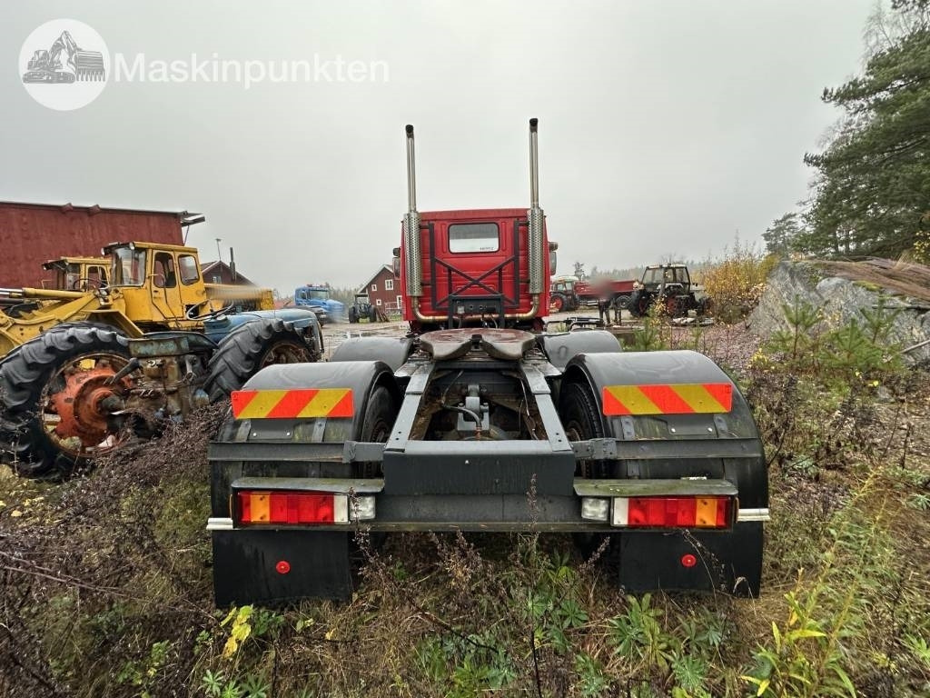 Scania T 143 H  - Tegljač: slika 3 Scania T 143 H  - Tegljač: slika 3