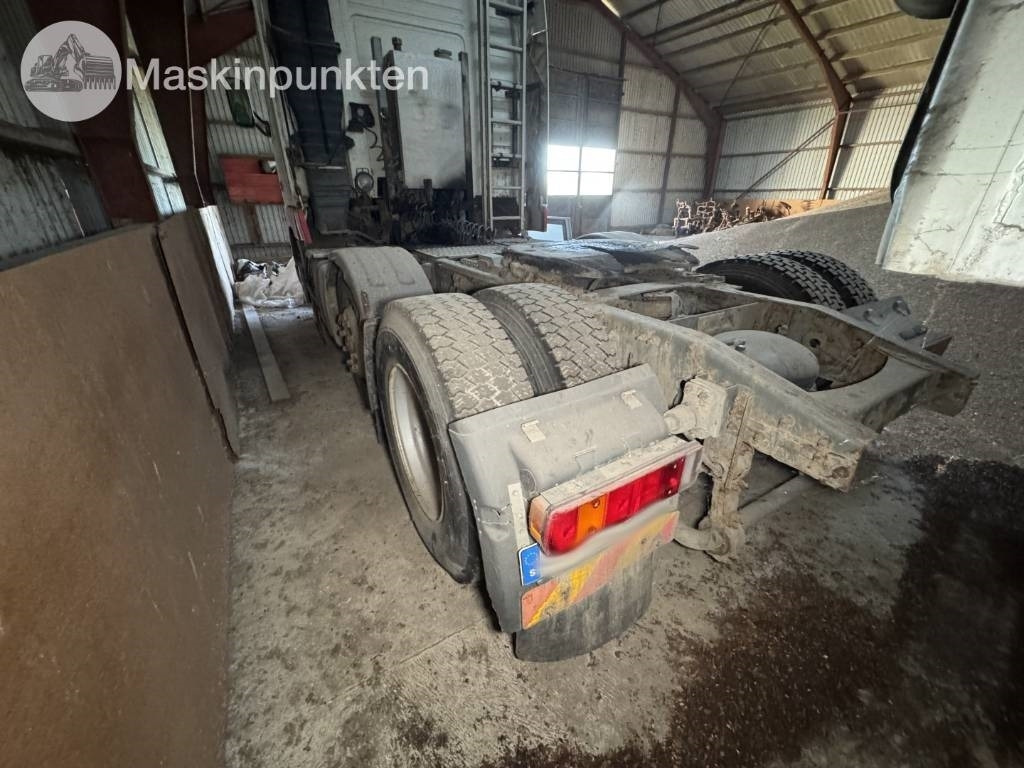 Volvo FH 12  - Tegljač: slika 3 Volvo FH 12  - Tegljač: slika 3