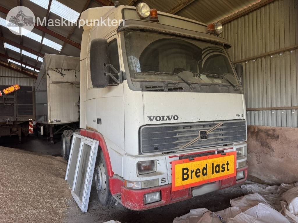 Volvo FH 12  - Tegljač: slika 2 Volvo FH 12  - Tegljač: slika 2