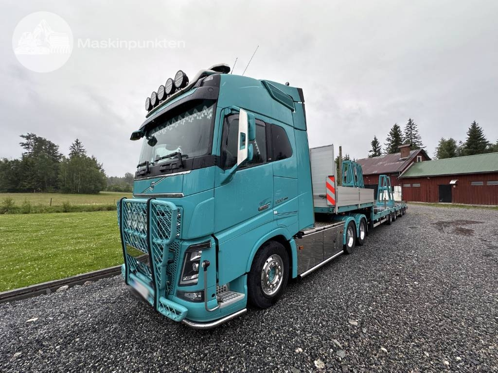 Volvo FH 650 Ekipage - Tegljač: slika 1 Volvo FH 650 Ekipage - Tegljač: slika 1