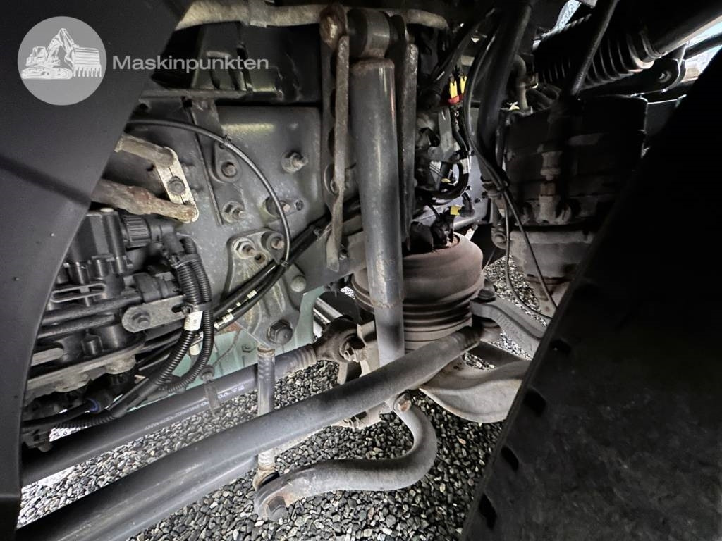 Tegljač Volvo FH 650 Ekipage: slika 12