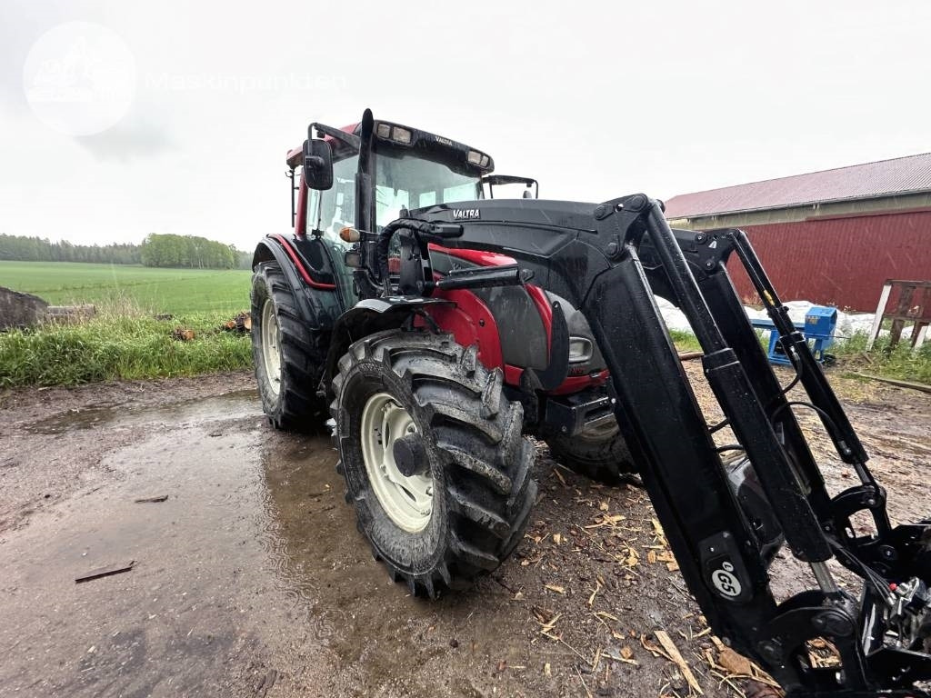 Valtra N 121 - Traktor: slika 4 Valtra N 121 - Traktor: slika 4