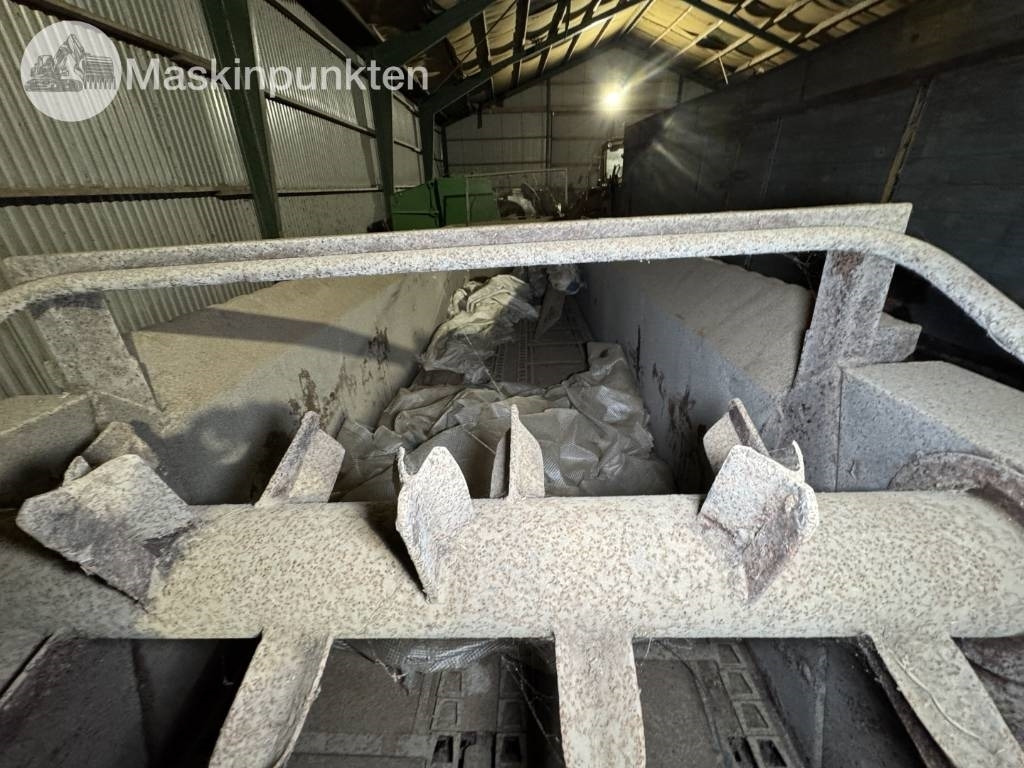 Videbaek 900 Gödselspridare - Deponator gnojnice: slika 4 Videbaek 900 Gödselspridare - Deponator gnojnice: slika 4