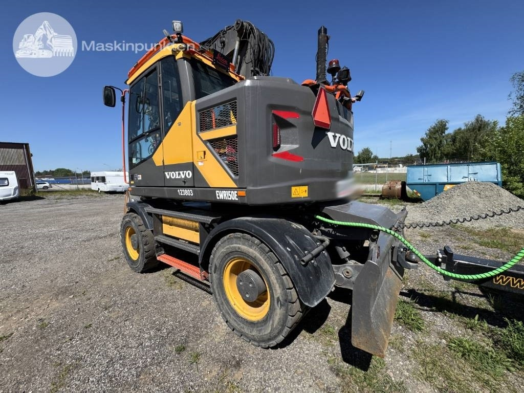Volvo EWR 150 E - Bager točkaš: slika 2 Volvo EWR 150 E - Bager točkaš: slika 2