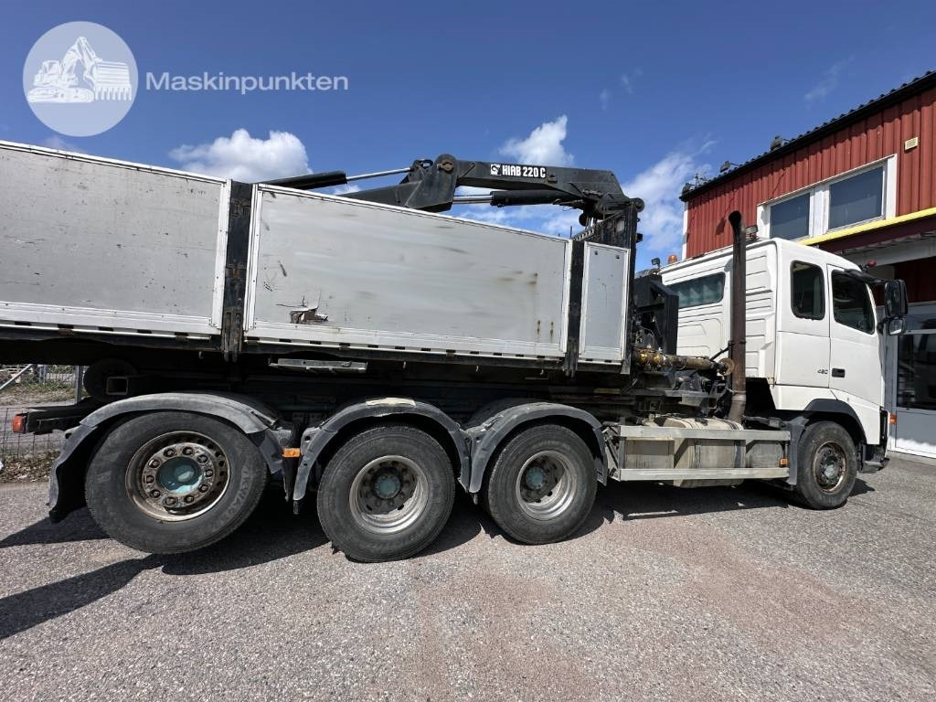 Volvo FH 12 460 CAMELEONT - Kamion za prevoz kontejnera/ Kamion sa promenjivim sandukom: slika 4 Volvo FH 12 460 CAMELEONT - Kamion za prevoz kontejnera/ Kamion sa promenjivim sandukom: slika 4