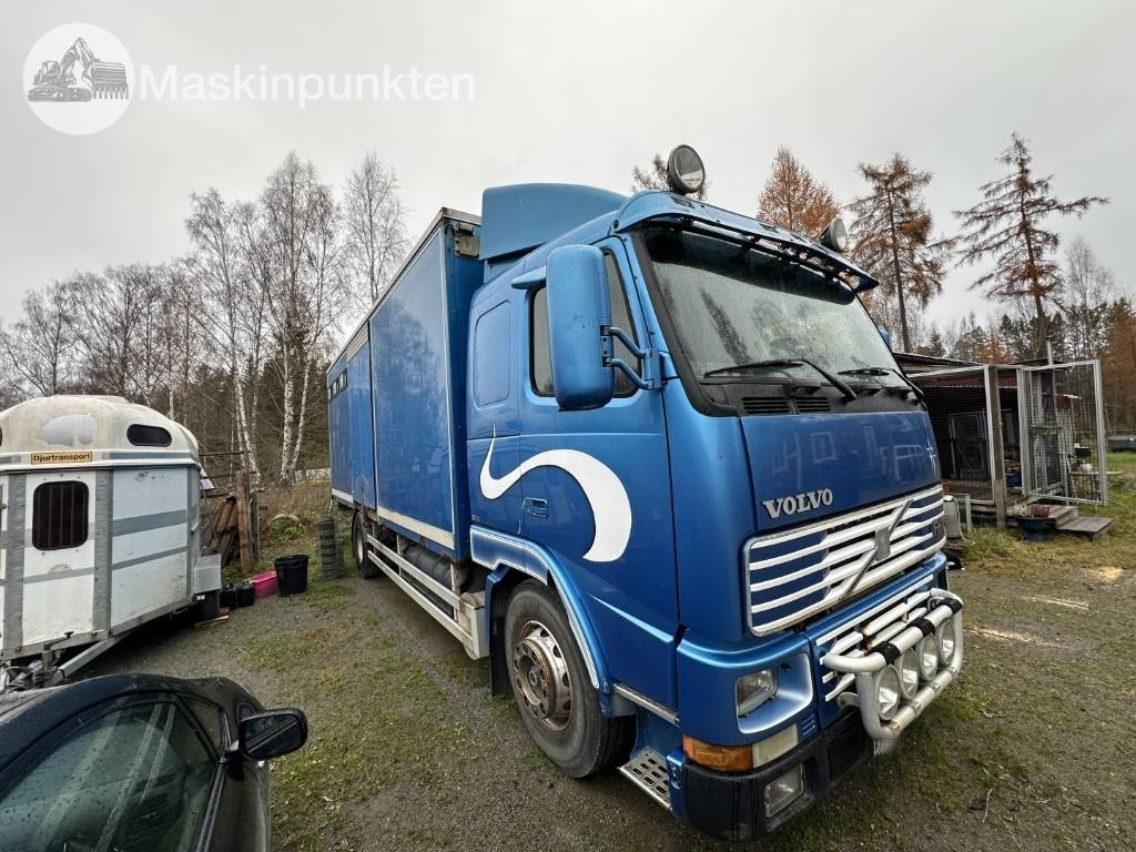 Volvo FH 12 - Kamion za prevoz stoke: slika 3 Volvo FH 12 - Kamion za prevoz stoke: slika 3