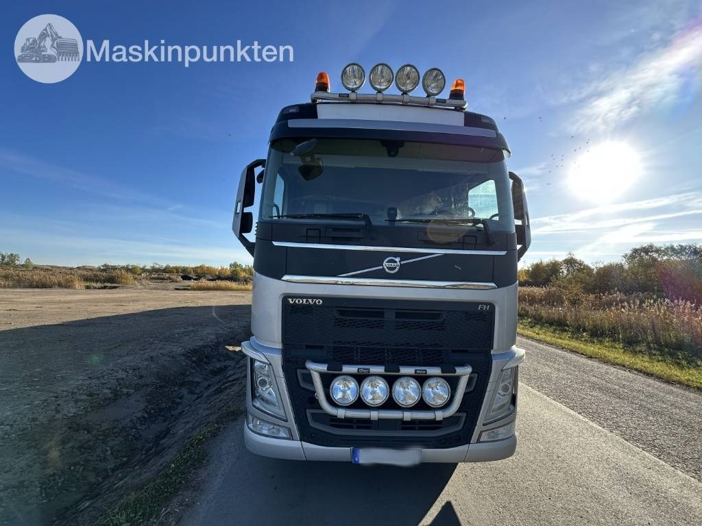 Volvo FH 6*2 - Kamion sa hidrauličnom kukom: slika 2 Volvo FH 6*2 - Kamion sa hidrauličnom kukom: slika 2