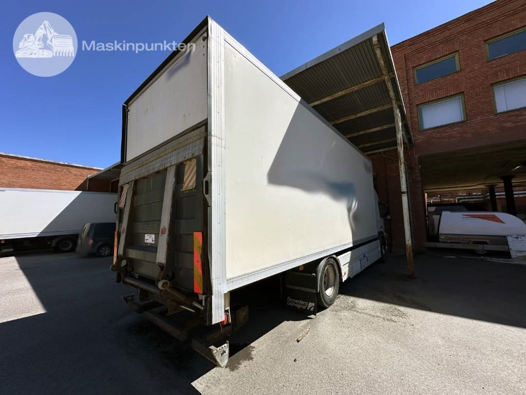 Volvo FM 300  - Kamion sa zatvorenim sandukom: slika 5 Volvo FM 300  - Kamion sa zatvorenim sandukom: slika 5