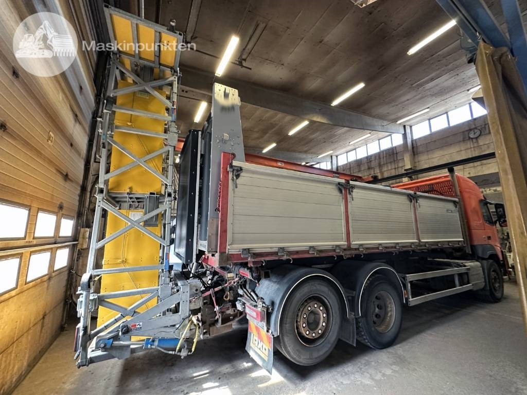 Volvo FM 460 LAXO TMA - Kamion za prevoz kontejnera/ Kamion sa promenjivim sandukom: slika 4 Volvo FM 460 LAXO TMA - Kamion za prevoz kontejnera/ Kamion sa promenjivim sandukom: slika 4