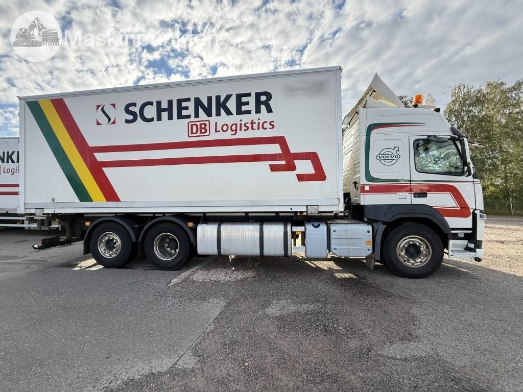 Volvo FM 460 - Kamion za prevoz kontejnera/ Kamion sa promenjivim sandukom: slika 5 Volvo FM 460 - Kamion za prevoz kontejnera/ Kamion sa promenjivim sandukom: slika 5