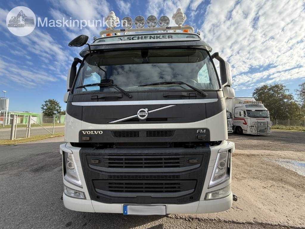 Volvo FM 460 - Kamion za prevoz kontejnera/ Kamion sa promenjivim sandukom: slika 3 Volvo FM 460 - Kamion za prevoz kontejnera/ Kamion sa promenjivim sandukom: slika 3