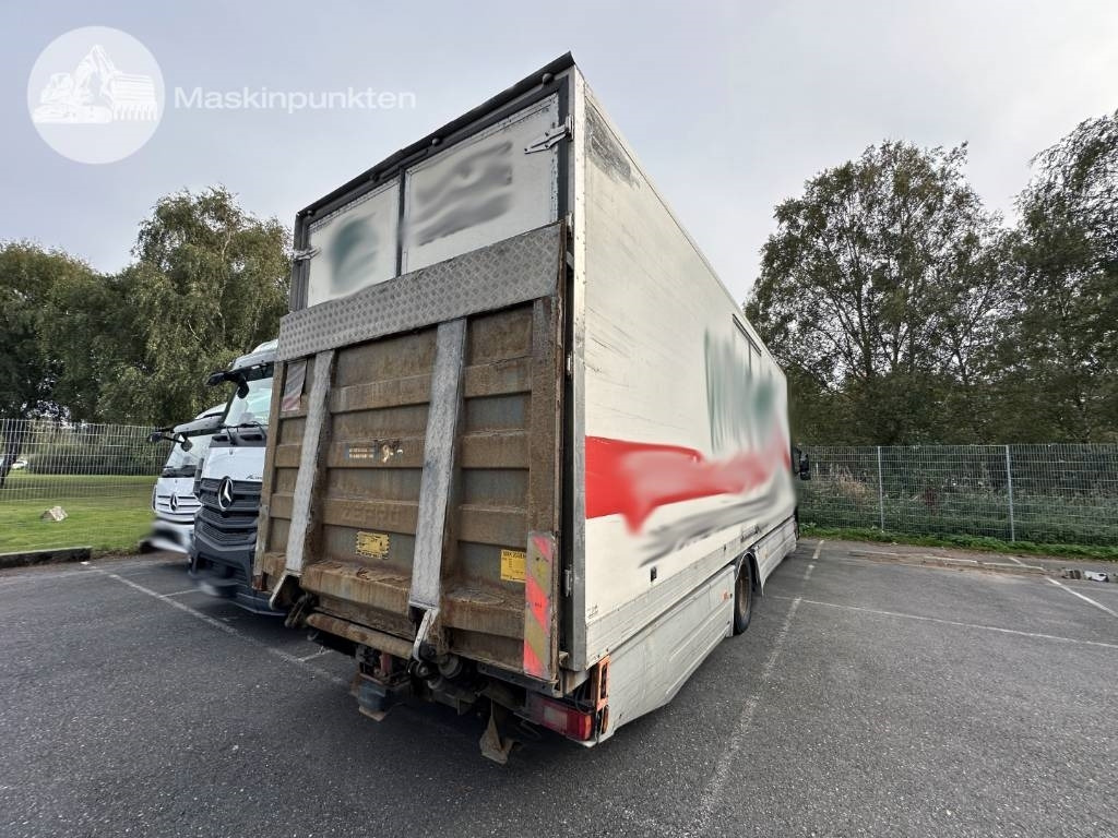 Volvo FM 9 300 - Kamion sa zatvorenim sandukom: slika 4 Volvo FM 9 300 - Kamion sa zatvorenim sandukom: slika 4