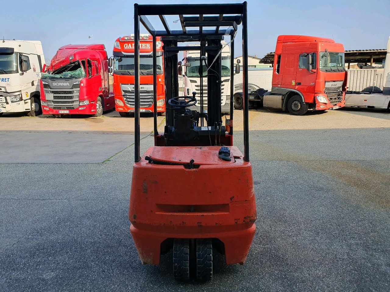 FENWICK LINDE CHARIOT ELEVATEUR - Viljuškar: slika 5 FENWICK LINDE CHARIOT ELEVATEUR - Viljuškar: slika 5