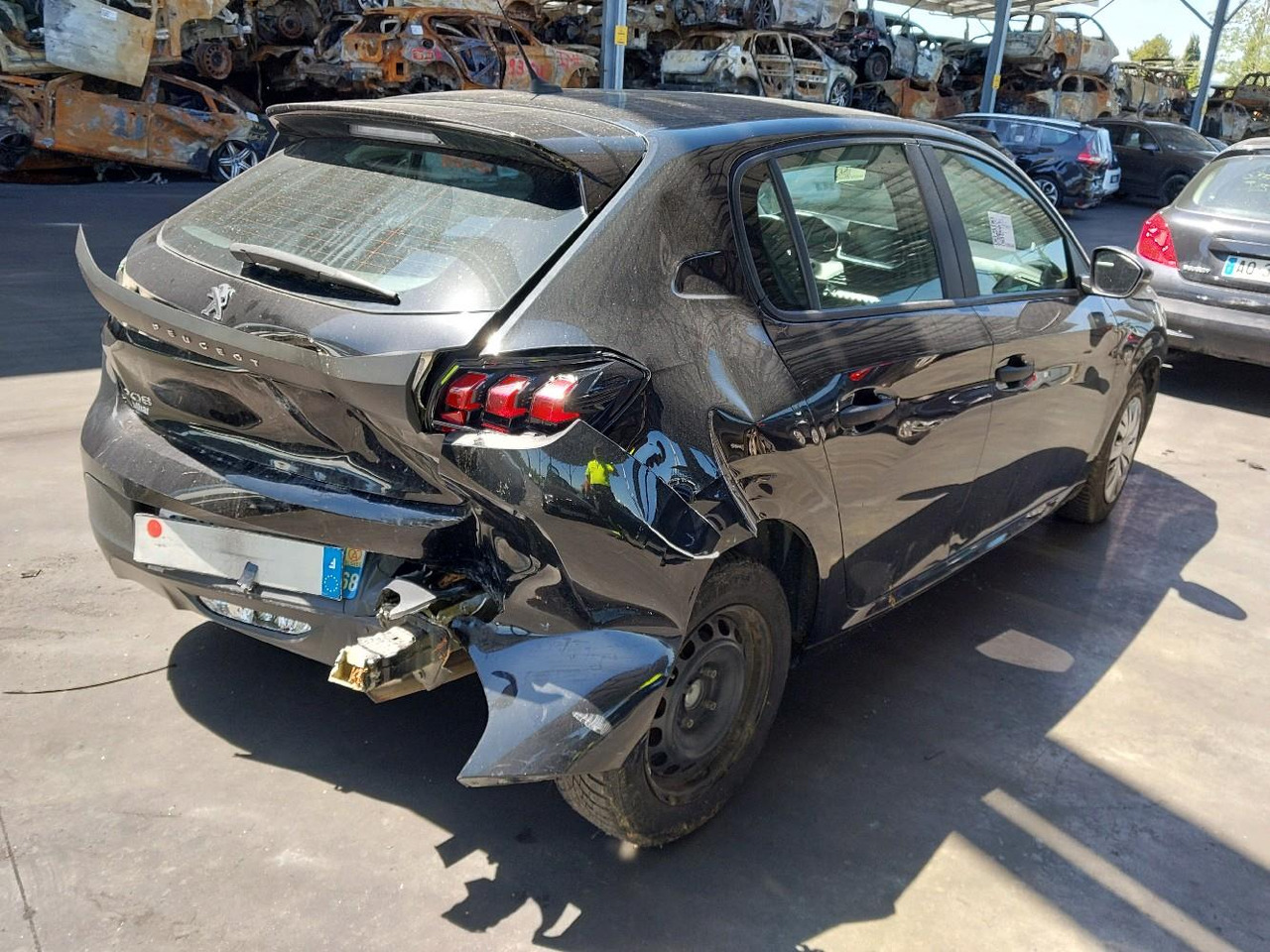 PEUGEOT 208 II 1.5 BLUEHDI 100 PACK - Automobil: slika 4 PEUGEOT 208 II 1.5 BLUEHDI 100 PACK - Automobil: slika 4