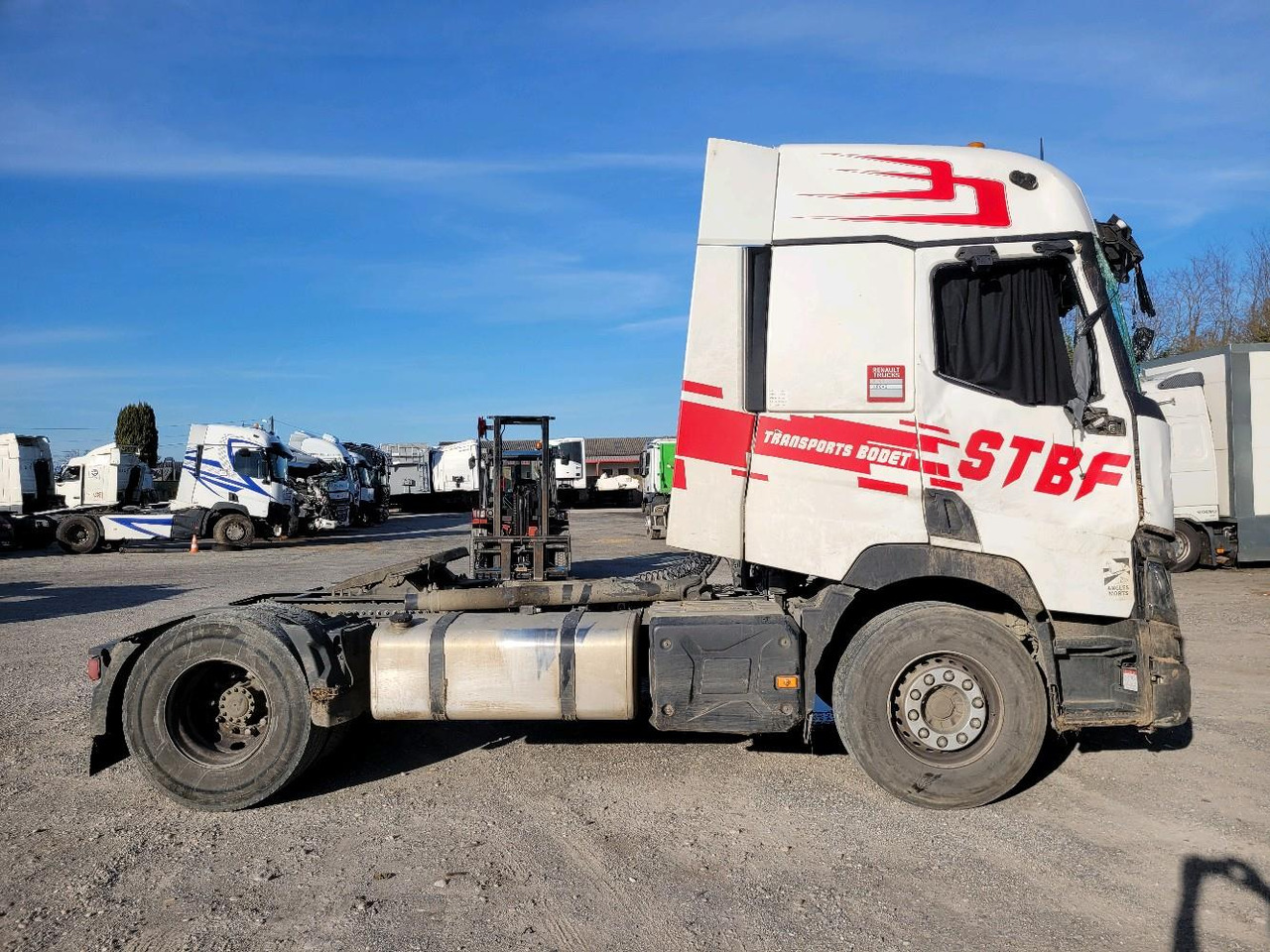 RENAULT T 480 - Tegljač: slika 3 RENAULT T 480 - Tegljač: slika 3