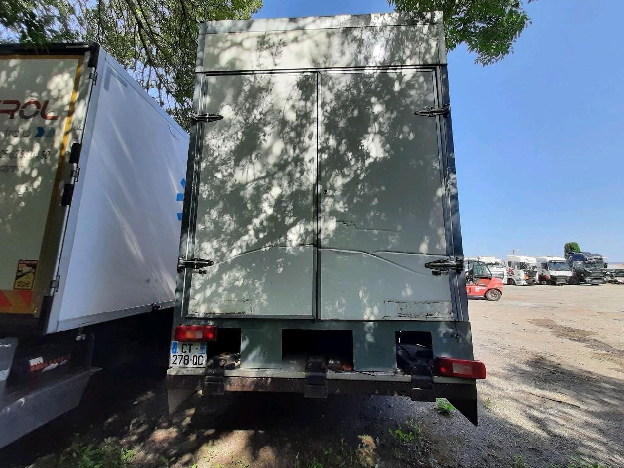 VOLVO FH 480 PORTEUR - Kamion sa zatvorenim sandukom: slika 5 VOLVO FH 480 PORTEUR - Kamion sa zatvorenim sandukom: slika 5