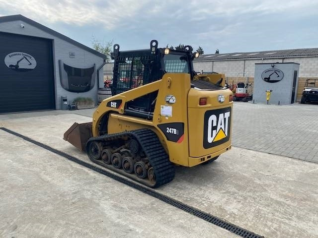 CAT 247 B 3 - Mini utovarivač: slika 1 CAT 247 B 3 - Mini utovarivač: slika 1