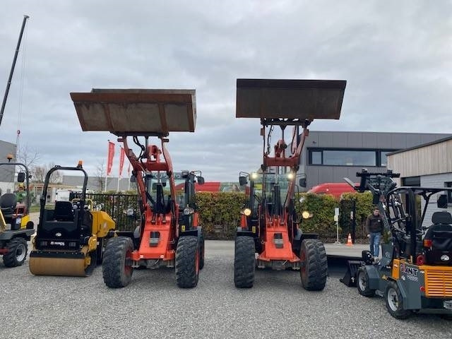 Kubota R 090 - Utovarivač točkaš: slika 3 Kubota R 090 - Utovarivač točkaš: slika 3