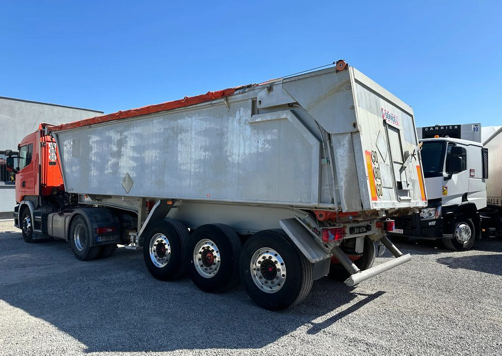 Benalu 25 m3 OSIE SAF HYDRAULICZNA KLAPA ELEKRYCZNY DACH - Poluprikolica istovarivača: slika 5 Benalu 25 m3 OSIE SAF HYDRAULICZNA KLAPA ELEKRYCZNY DACH - Poluprikolica istovarivača: slika 5