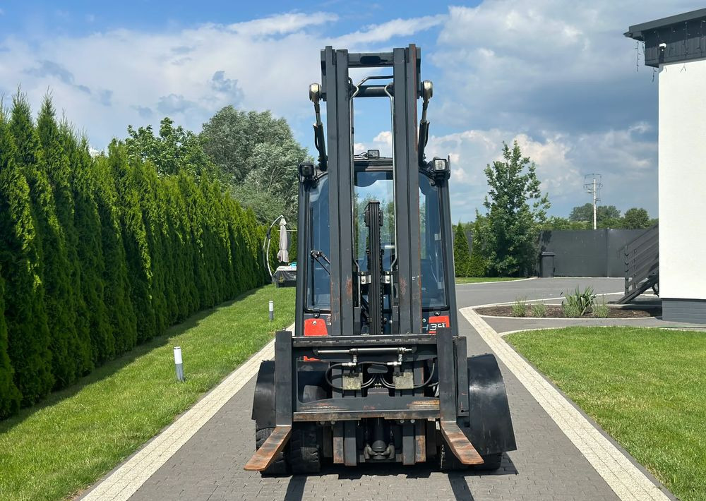 Linde H35T-01 - Viljuškar: slika 2 Linde H35T-01 - Viljuškar: slika 2