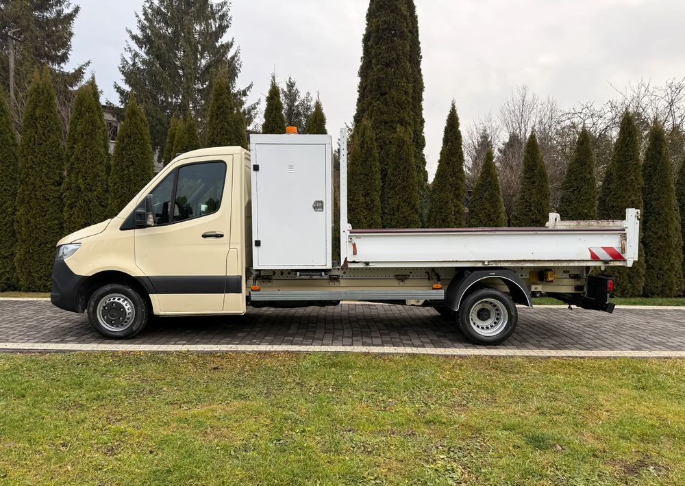 Mercedes-Benz SPRINTER WYWROTKA - Dostavno vozilo istovarivač: slika 4 Mercedes-Benz SPRINTER WYWROTKA - Dostavno vozilo istovarivač: slika 4