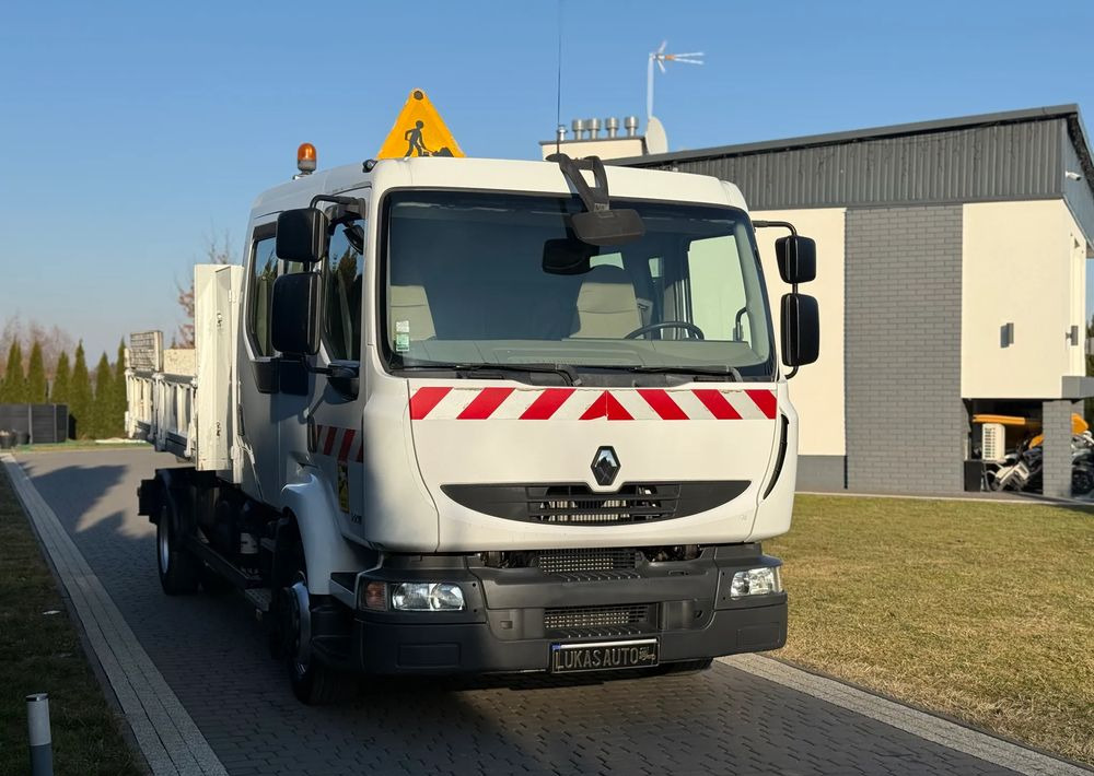 Renault MIDLUM 220 12 T WYWROTKA 6 MIEJSC - Istovarivač: slika 4 Renault MIDLUM 220 12 T WYWROTKA 6 MIEJSC - Istovarivač: slika 4