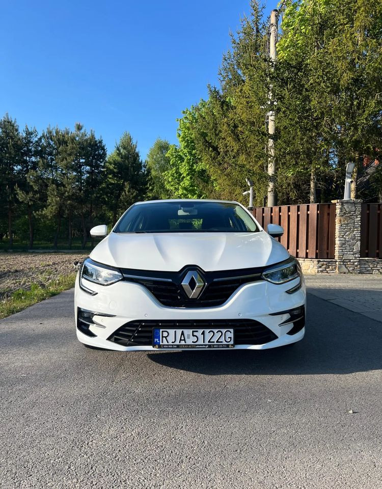 Renault Megane 1.5 Blue dCi Business - Automobil: slika 2 Renault Megane 1.5 Blue dCi Business - Automobil: slika 2