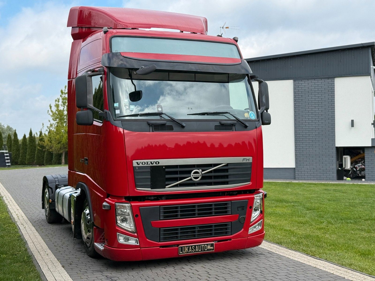 Volvo FH 500 LOW DECK LOW KMS - Tegljač: slika 4 Volvo FH 500 LOW DECK LOW KMS - Tegljač: slika 4