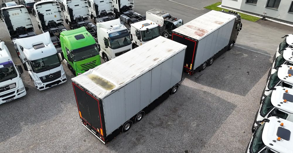 Volvo FH16 660 HP TANDEM 6x2 LIMITED EDITION - Kamion sa ceradom: slika 5 Volvo FH16 660 HP TANDEM 6x2 LIMITED EDITION - Kamion sa ceradom: slika 5
