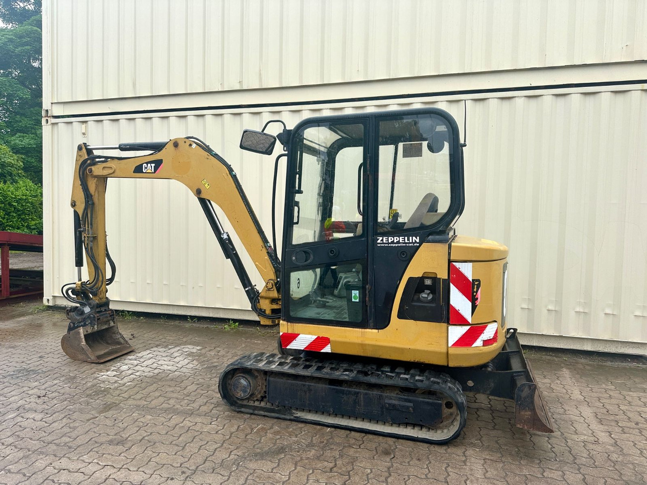 CAT 302.5C / OilQuick OQ40 / Deutsche Maschine - Mini bager: slika 3 CAT 302.5C / OilQuick OQ40 / Deutsche Maschine - Mini bager: slika 3
