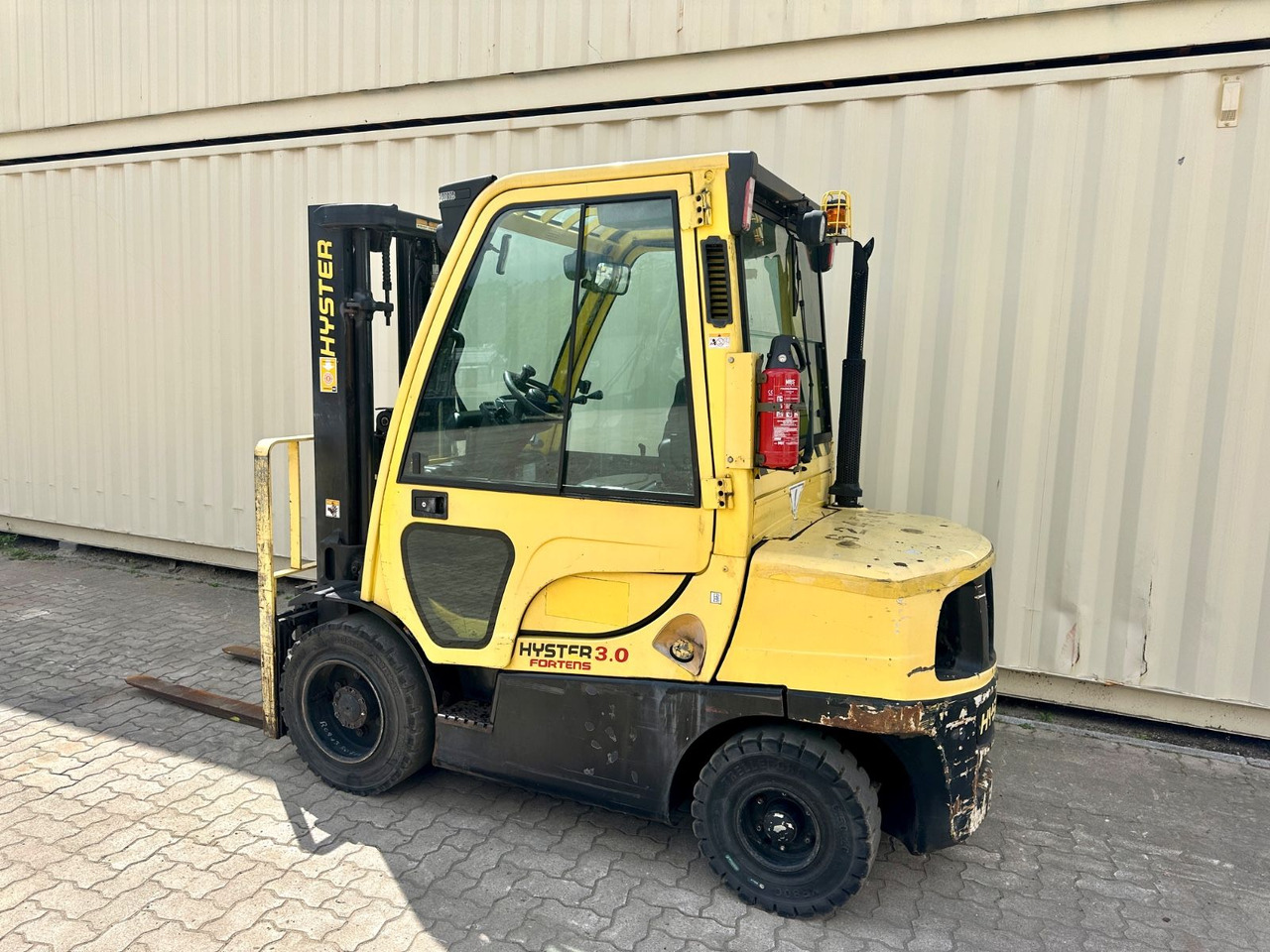 Hyster H3.0FT / Diesel / Triplex / Ex Armee - Dizel viljuškar: slika 3 Hyster H3.0FT / Diesel / Triplex / Ex Armee - Dizel viljuškar: slika 3