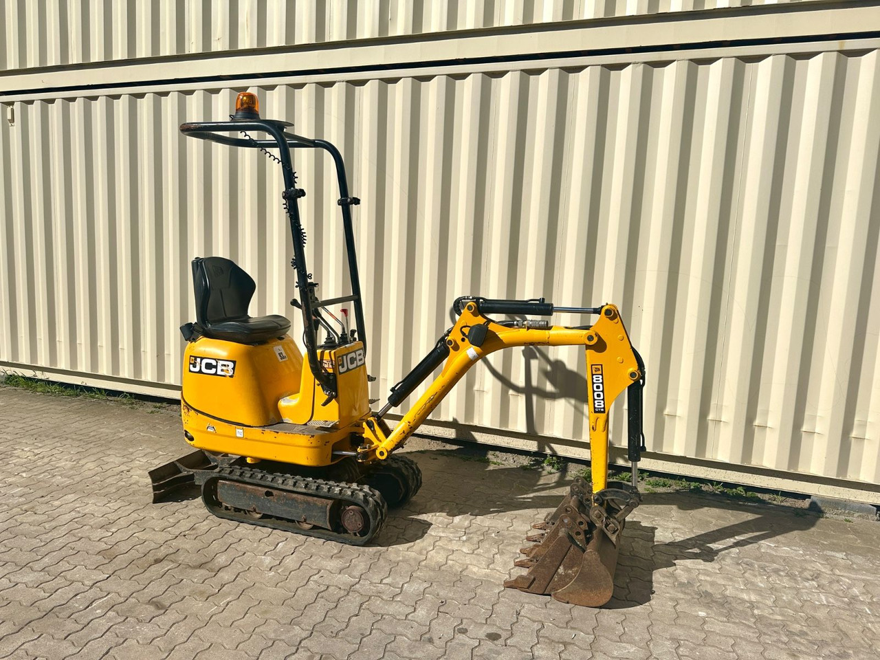 JCB 8008 CTS, 2021 BJ, 921 BH, 3 x Löffel - Mini bager: slika 4 JCB 8008 CTS, 2021 BJ, 921 BH, 3 x Löffel - Mini bager: slika 4