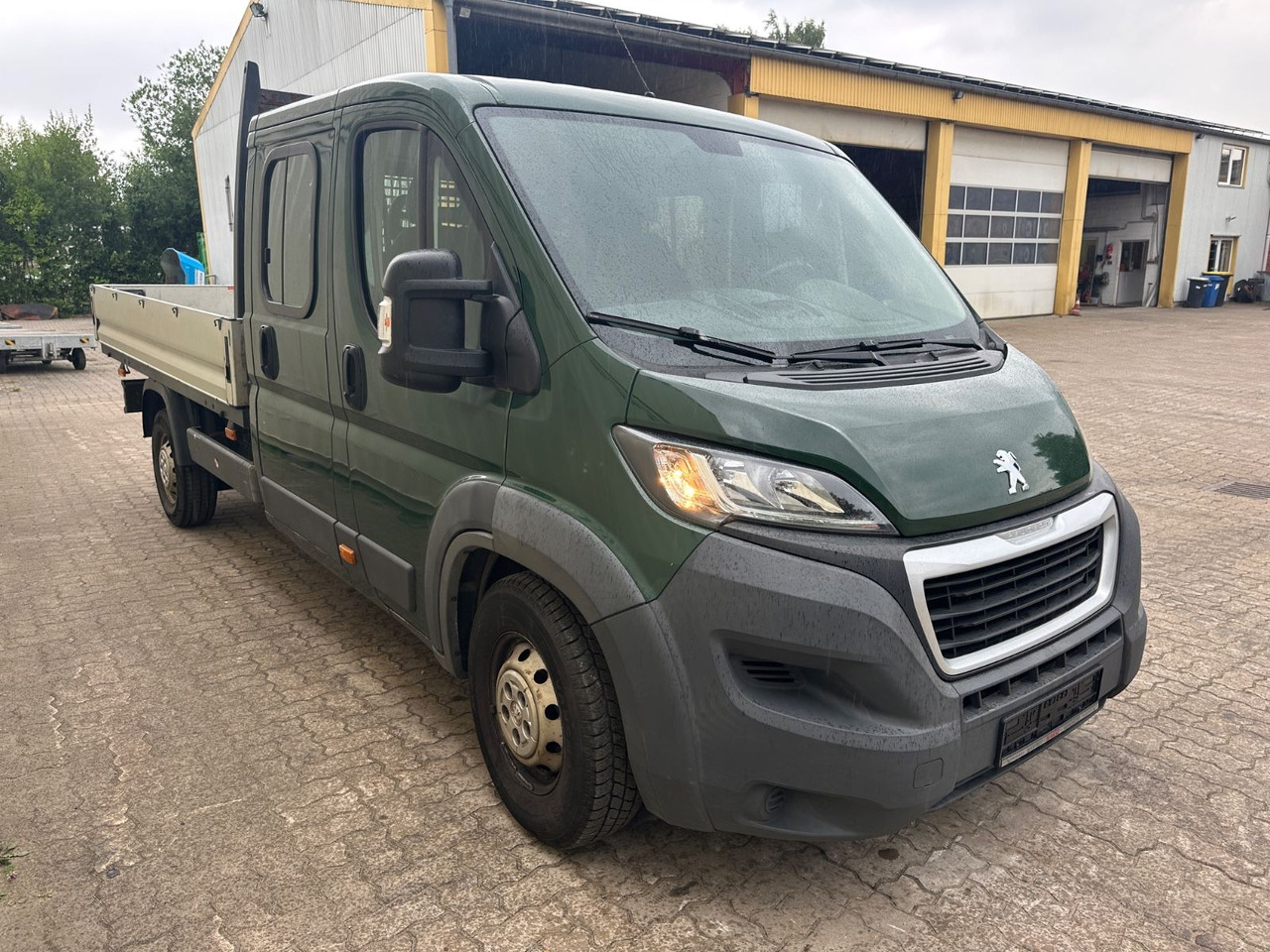 Peugeot Boxer / 1. Hand / Tüv 03/26 - Dostavno vozilo sa otvorenom sandukom, Dostavno vozilo sa duplom kabinom: slika 4 Peugeot Boxer / 1. Hand / Tüv 03/26 - Dostavno vozilo sa otvorenom sandukom, Dostavno vozilo sa duplom kabinom: slika 4