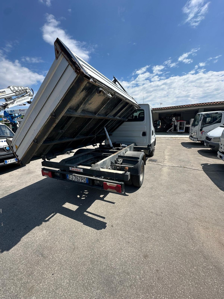 IVECO DAILY 35C12 - Istovarivač: slika 4 IVECO DAILY 35C12 - Istovarivač: slika 4