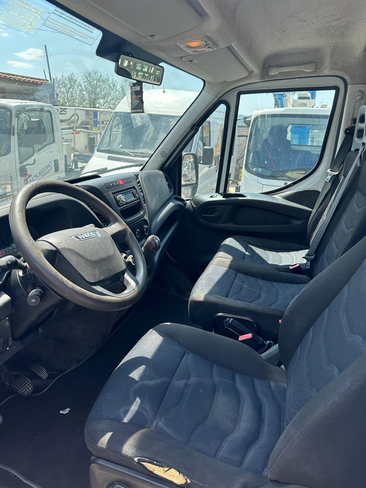 IVECO DAILY 35C12 - Istovarivač: slika 5 IVECO DAILY 35C12 - Istovarivač: slika 5
