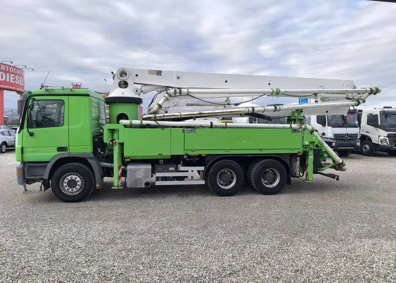 Mercedes-Benz ACTROS 2641 Schwing S34 X-P - Auto pumpa za beton: slika 4 Mercedes-Benz ACTROS 2641 Schwing S34 X-P - Auto pumpa za beton: slika 4