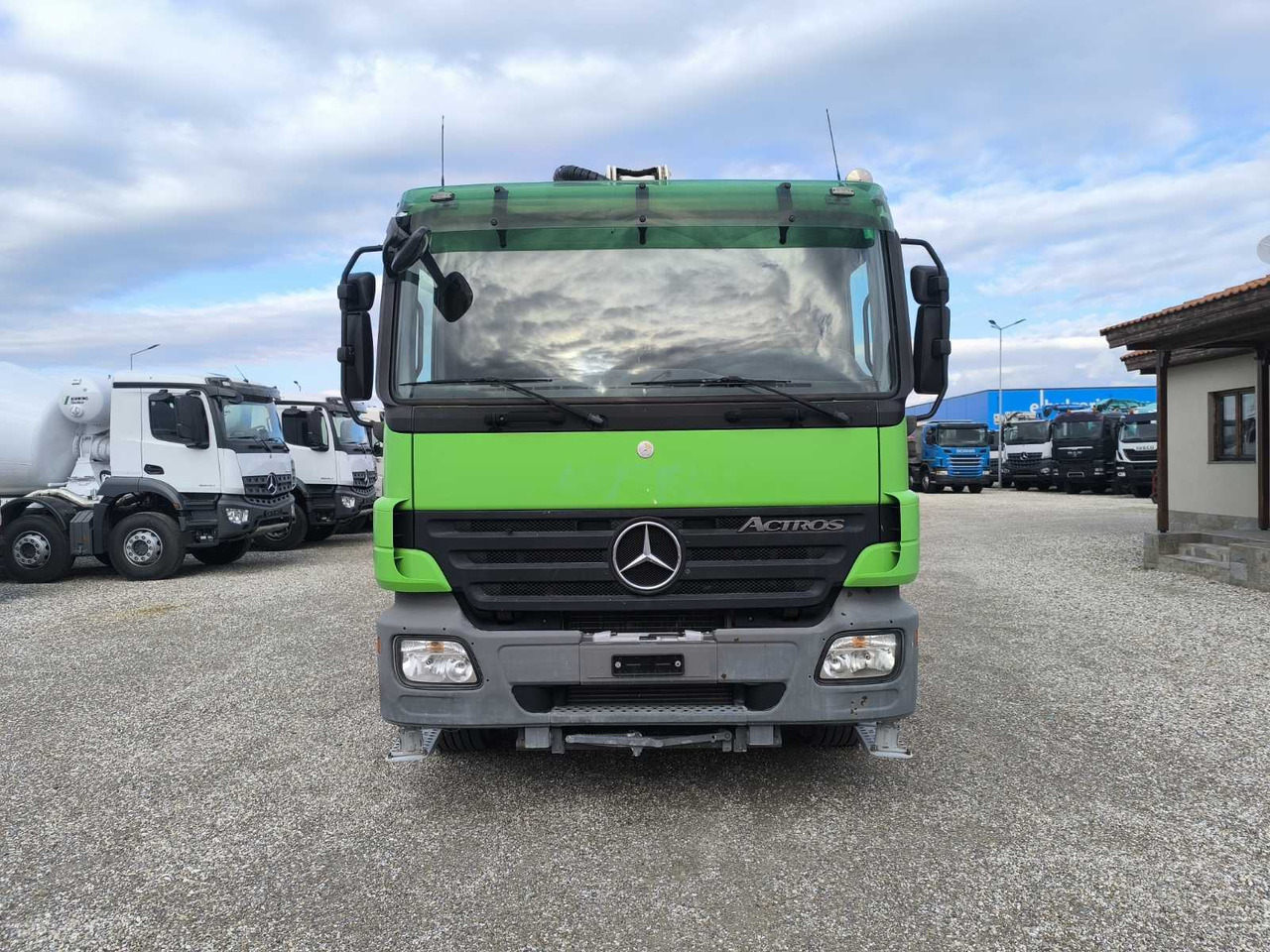 Mercedes-Benz ACTROS 2641 Schwing S34 X-P - Auto pumpa za beton: slika 2 Mercedes-Benz ACTROS 2641 Schwing S34 X-P - Auto pumpa za beton: slika 2