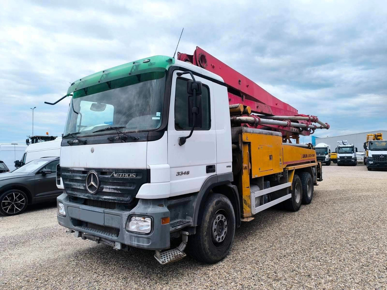 Mercedes-Benz ACTROS 3341 JUNJIN JXR 38-4 - Auto pumpa za beton: slika 3 Mercedes-Benz ACTROS 3341 JUNJIN JXR 38-4 - Auto pumpa za beton: slika 3