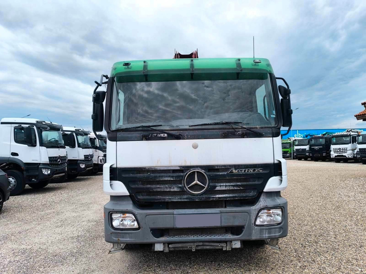 Mercedes-Benz ACTROS 3341 JUNJIN JXR 38-4 - Auto pumpa za beton: slika 2 Mercedes-Benz ACTROS 3341 JUNJIN JXR 38-4 - Auto pumpa za beton: slika 2