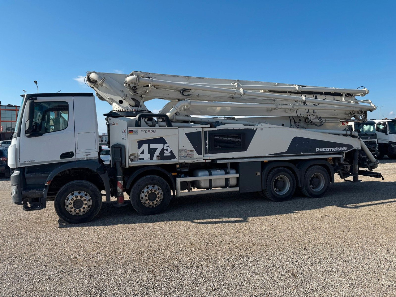 Mercedes-Benz AROCS 3743 PUTZMEISTER M47-5 - Auto pumpa za beton: slika 4 Mercedes-Benz AROCS 3743 PUTZMEISTER M47-5 - Auto pumpa za beton: slika 4
