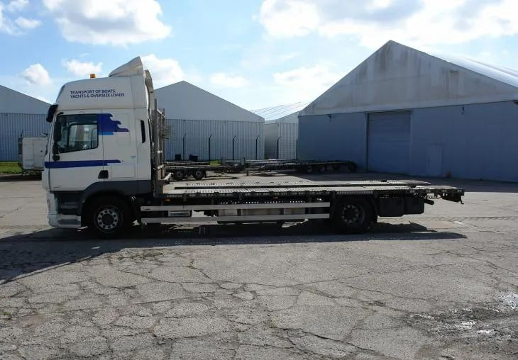 DAF CF 410 EURO 6 Laweta - Platforma super stan - Kamion sa tovarnim sandukom: slika 4 DAF CF 410 EURO 6 Laweta - Platforma super stan - Kamion sa tovarnim sandukom: slika 4