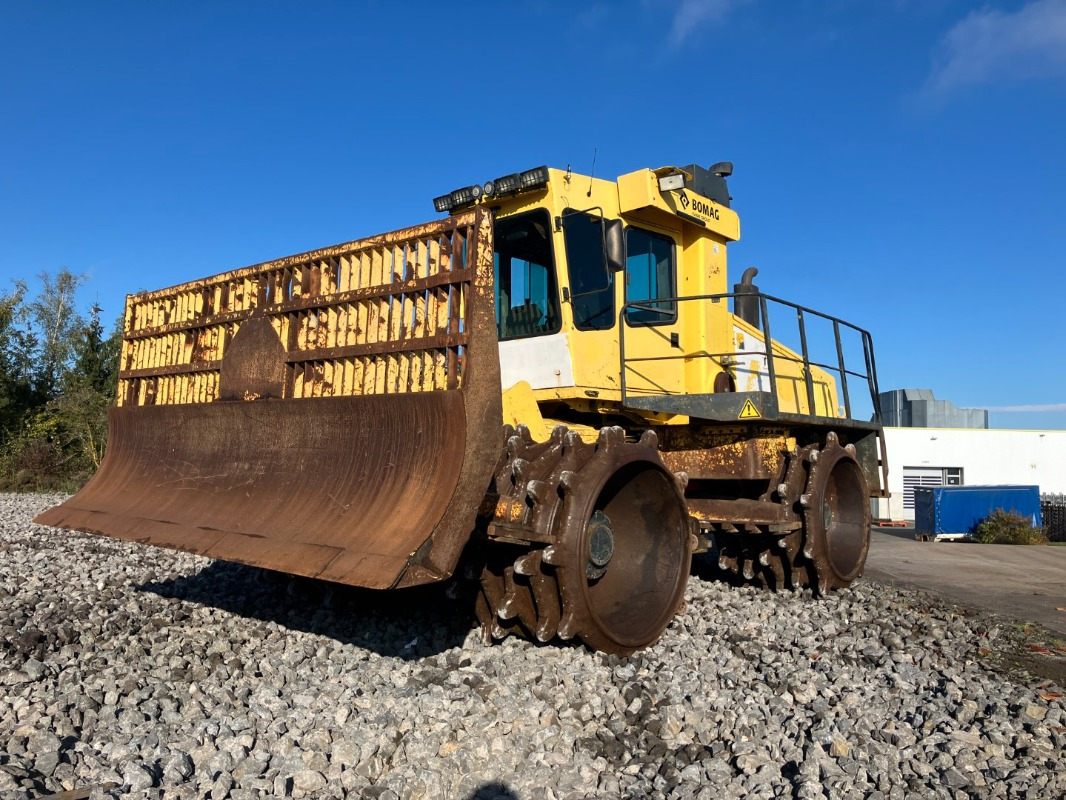 BOMAG DE BC 772 RB-2 Stage IIIa/Tier 3 - Kompaktor: slika 1 BOMAG DE BC 772 RB-2 Stage IIIa/Tier 3 - Kompaktor: slika 1