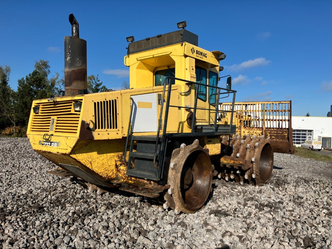 BOMAG DE BC 772 RB-2 Stage IIIa/Tier 3 - Kompaktor: slika 4 BOMAG DE BC 772 RB-2 Stage IIIa/Tier 3 - Kompaktor: slika 4