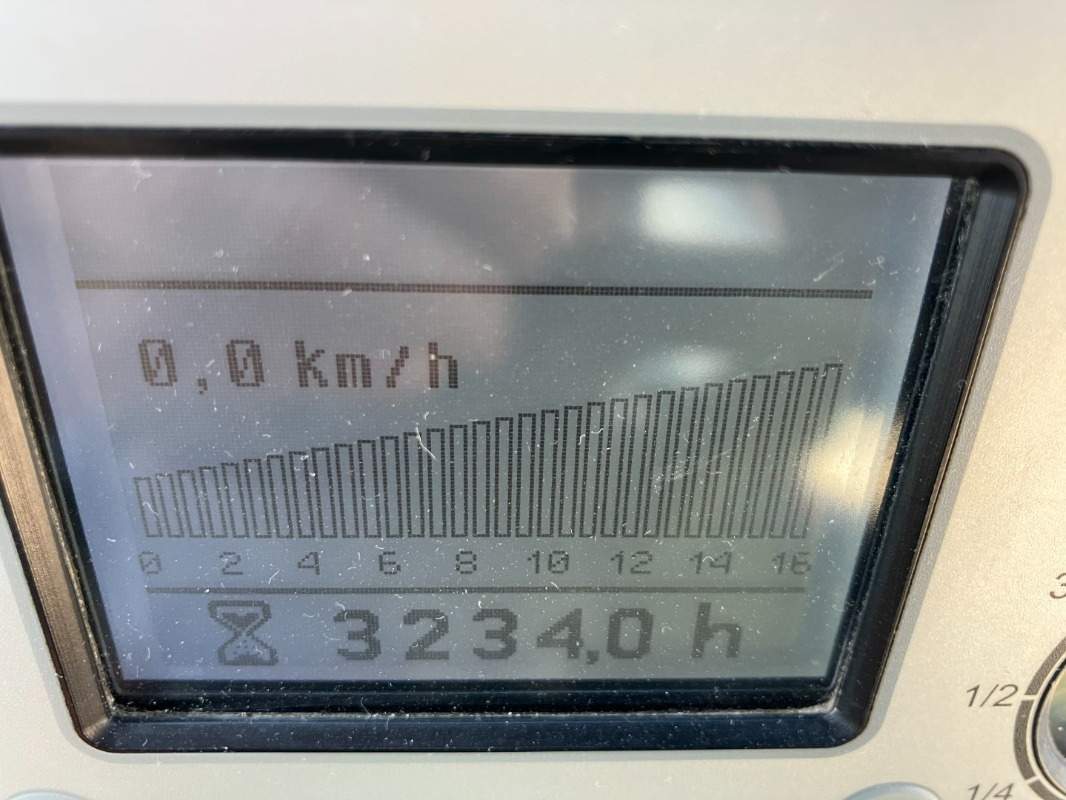 BOMAG DE BW 161 AD-5 Stage IIIb/Tier 4i - Valjak za puteve: slika 5 BOMAG DE BW 161 AD-5 Stage IIIb/Tier 4i - Valjak za puteve: slika 5