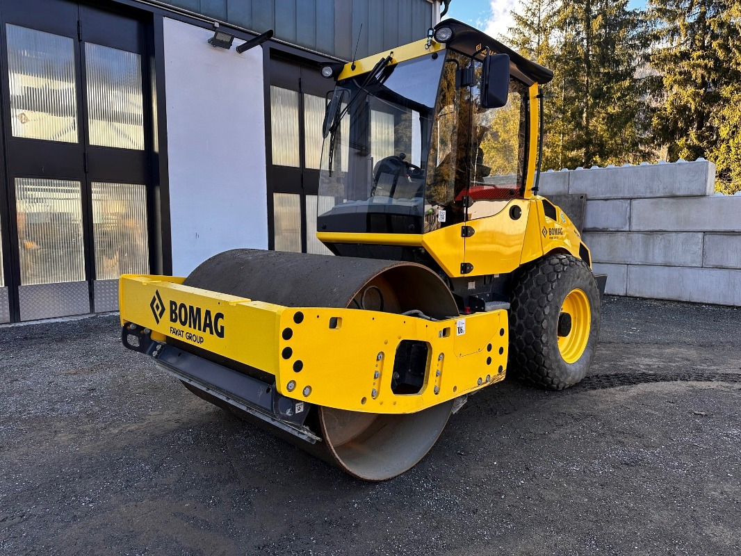 BOMAG DE BW 177 DH-5 Stage V/Tier 4f - Kompaktor: slika 1 BOMAG DE BW 177 DH-5 Stage V/Tier 4f - Kompaktor: slika 1